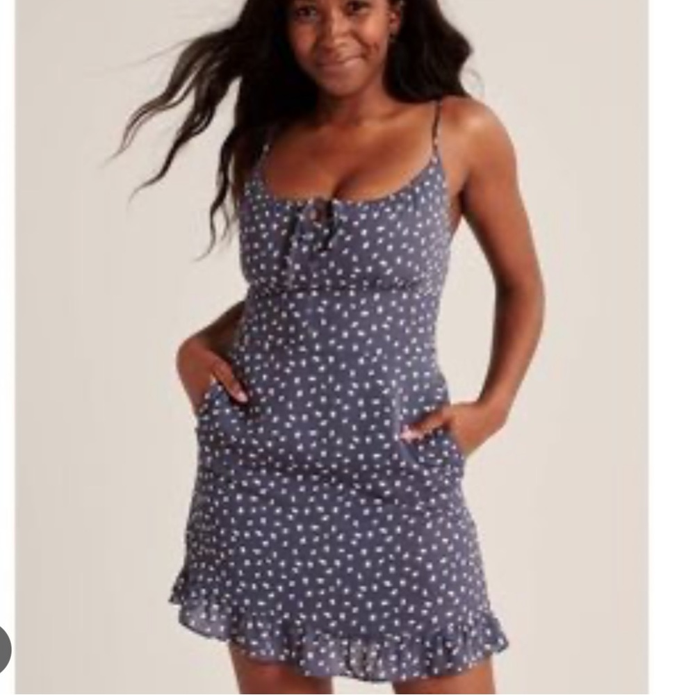 Abercrombie & Fitch tie front blue mini dress! Size SP